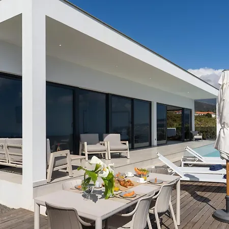 Modern With Fantastic Viewsinfiniteatlantic * Prazeres